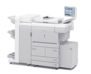 iR7095